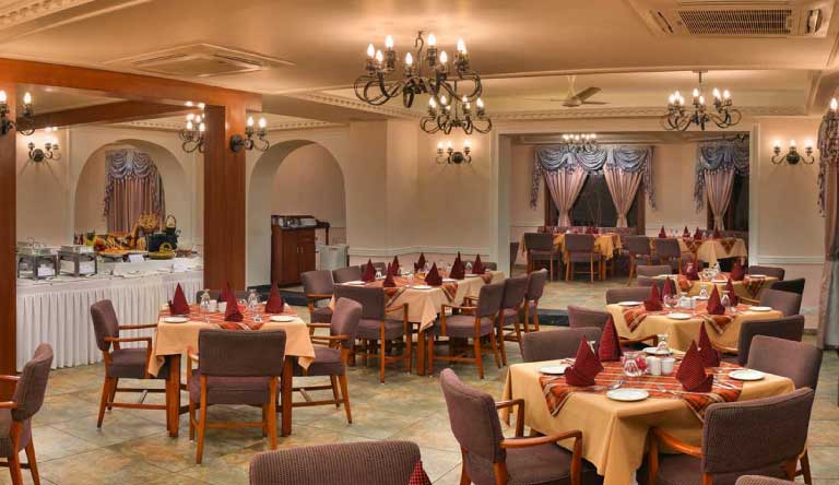 Cama-Rajputana-Club-Resort-Dining3